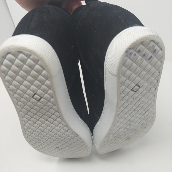 Outwoods Hide-1 Black Faux Suede Hi Top Platform Wedge Fashion Sneakers  Size 8 - Picture 7 of 11